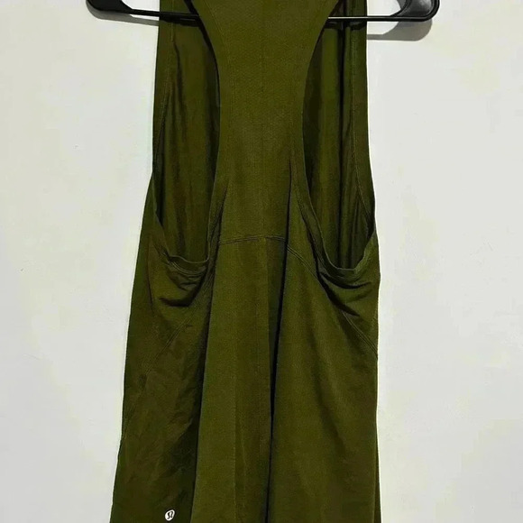 Lululemon Goal Up Tank top tie back size 8 In Olive Green Sleeveless - Picture 4 of 6